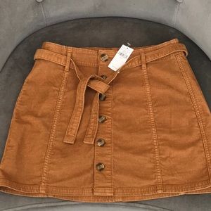 NWT American Eagle Corduroy Skirt Size 2
